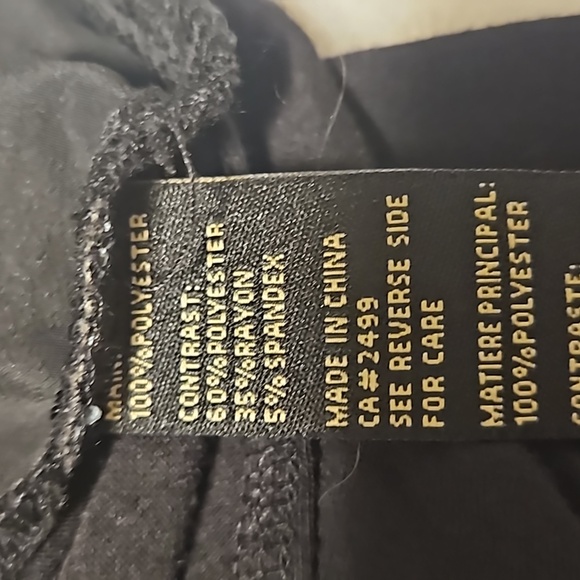 💖 $5 add to bundle DG2 two tier top💖 - Picture 5 of 5